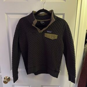 Patagonia sweater